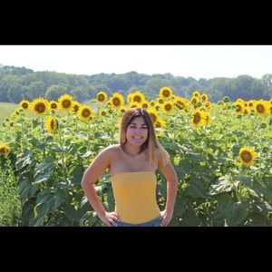 Meet your posher, Anna